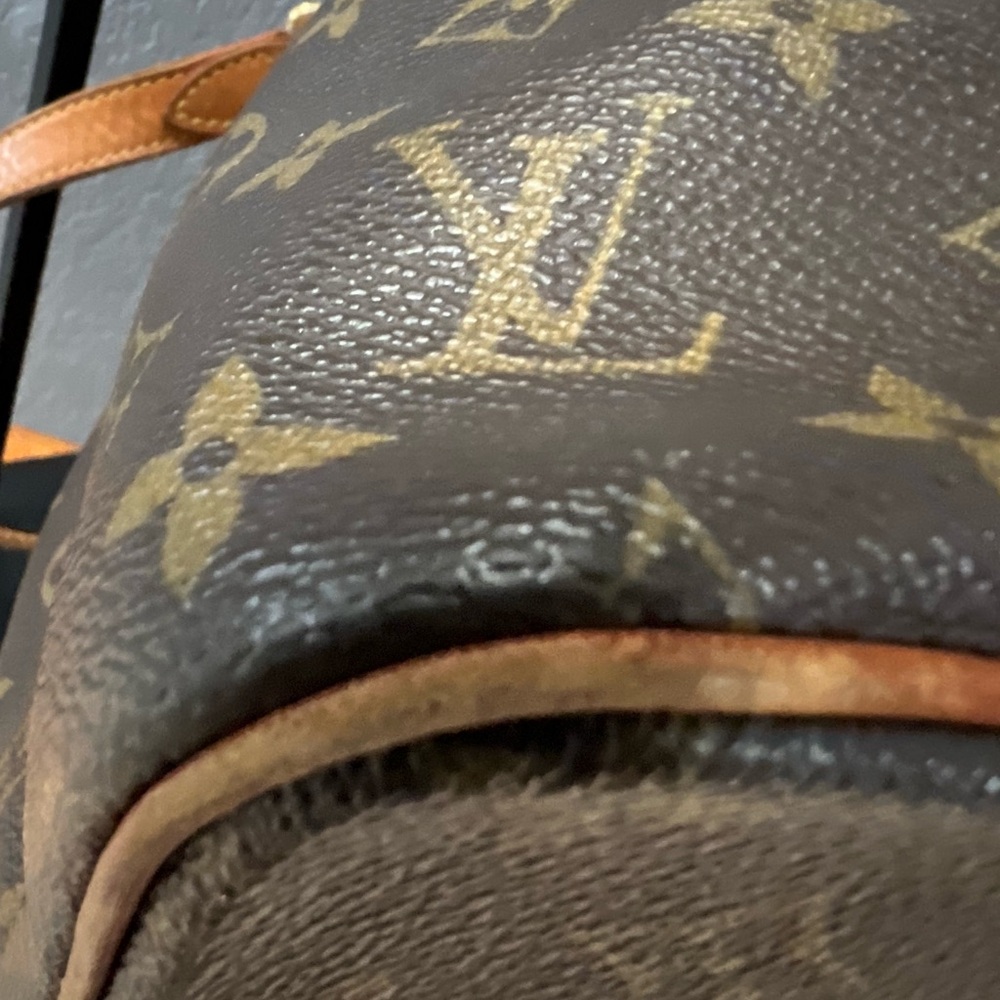 Authentic Louis Vuitton Palermo PM handbag - Picture 9 of 16